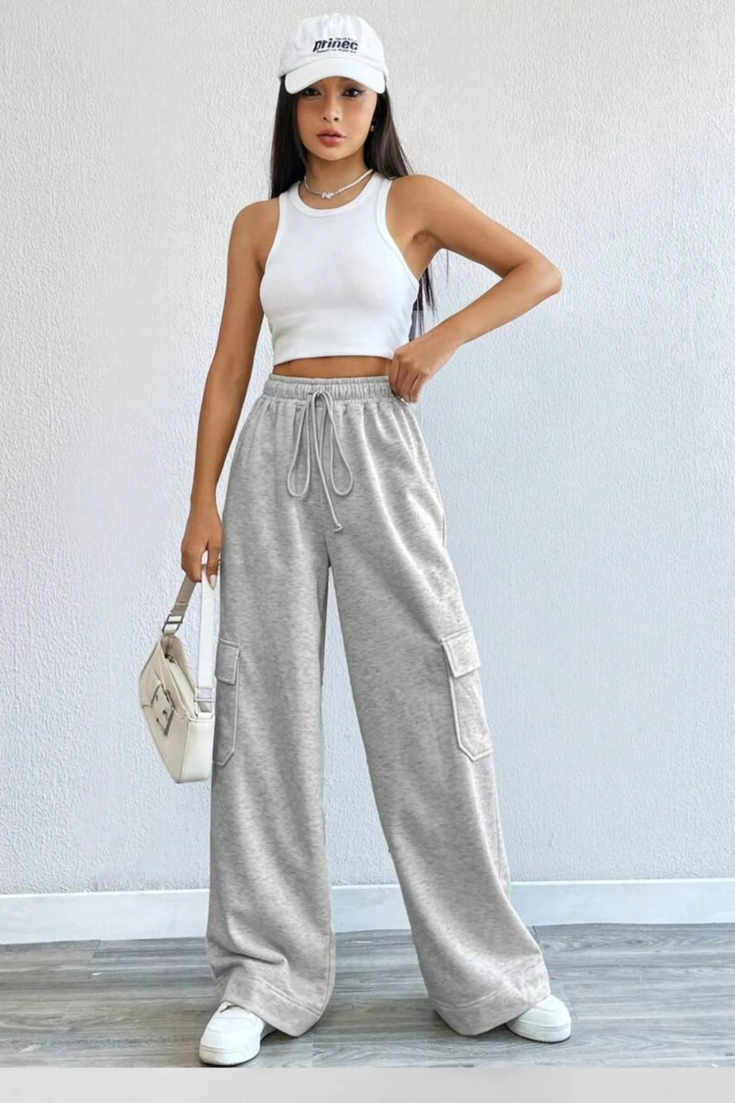 PULL&BEAR HIGH WAISTED CARGO SWEATPANT-GREY