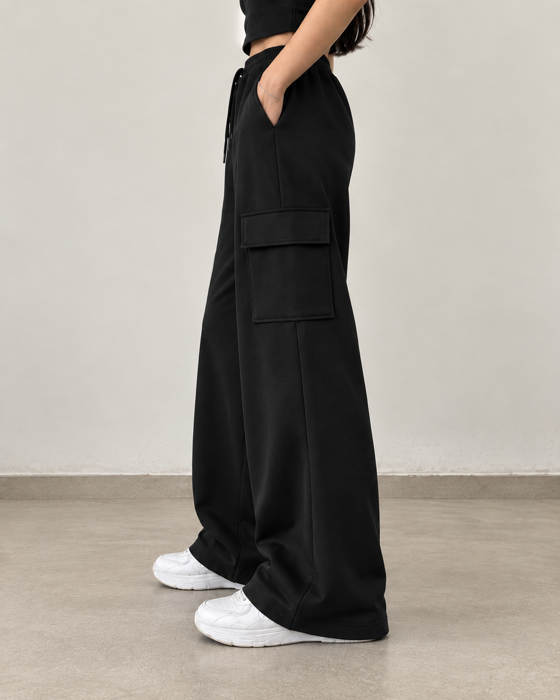 HIGH WAISTED BLACK CARGO Trouser