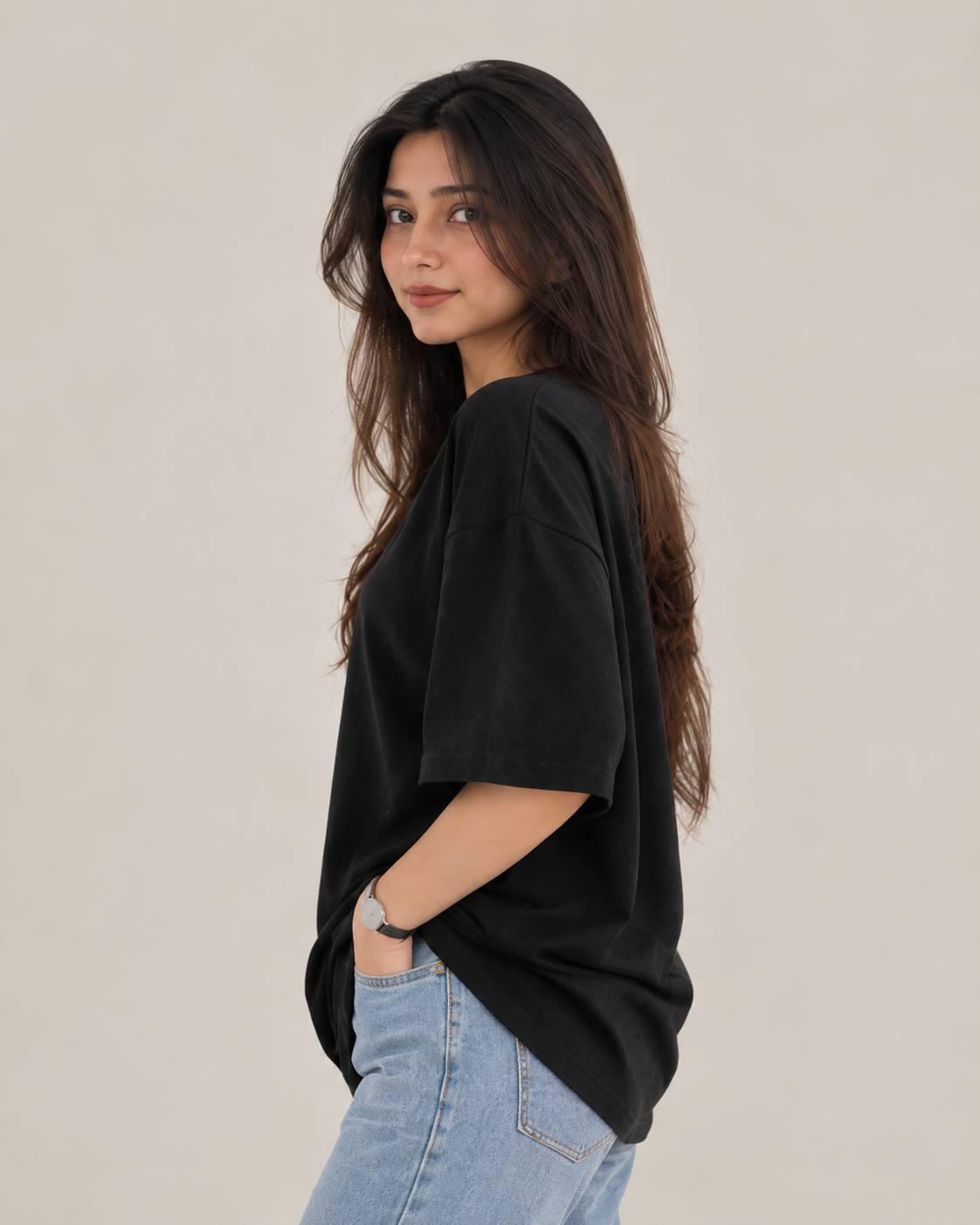 DROP SHOULDER ROUND NECK TEE – BLACK – (Half Sleeves)